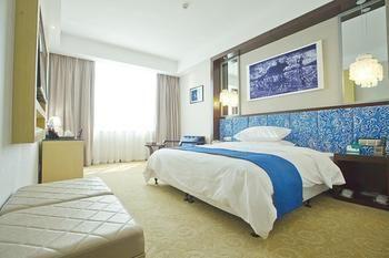 Miaozu Buyi Hotel Fenghuang Extérieur photo